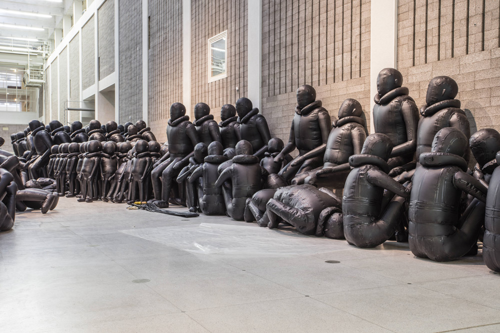 Ai Weiwei arriva a Praga con una mostra e una grande installazione sul tema delle migrazioni