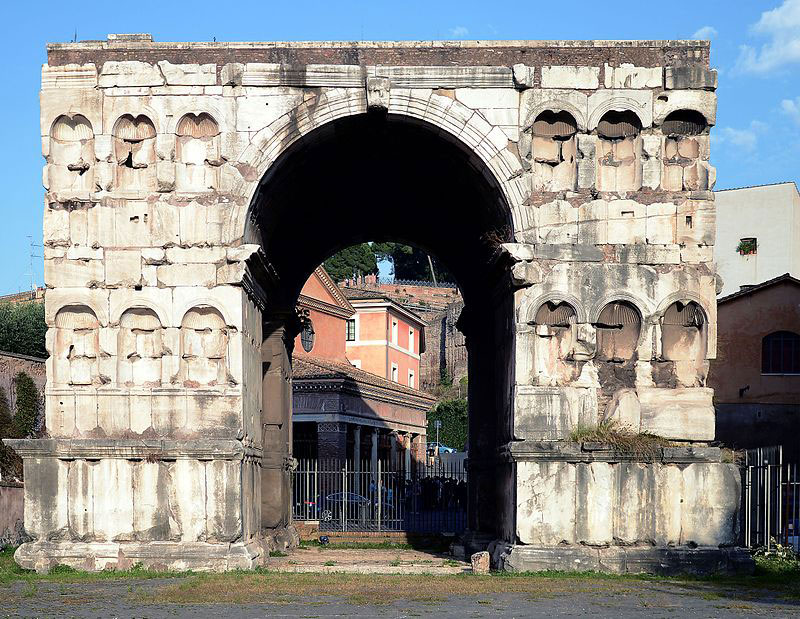 Restauro e riqualificazione per l'Arco di Giano