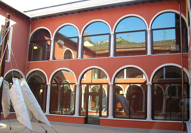 Organizers of museum educational activities in Carrara are sought