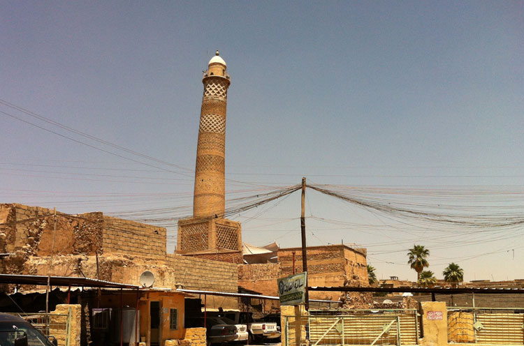 Iraq, a Mosul l'Isis distrugge la moschea di al-Nuri, simbolo della città