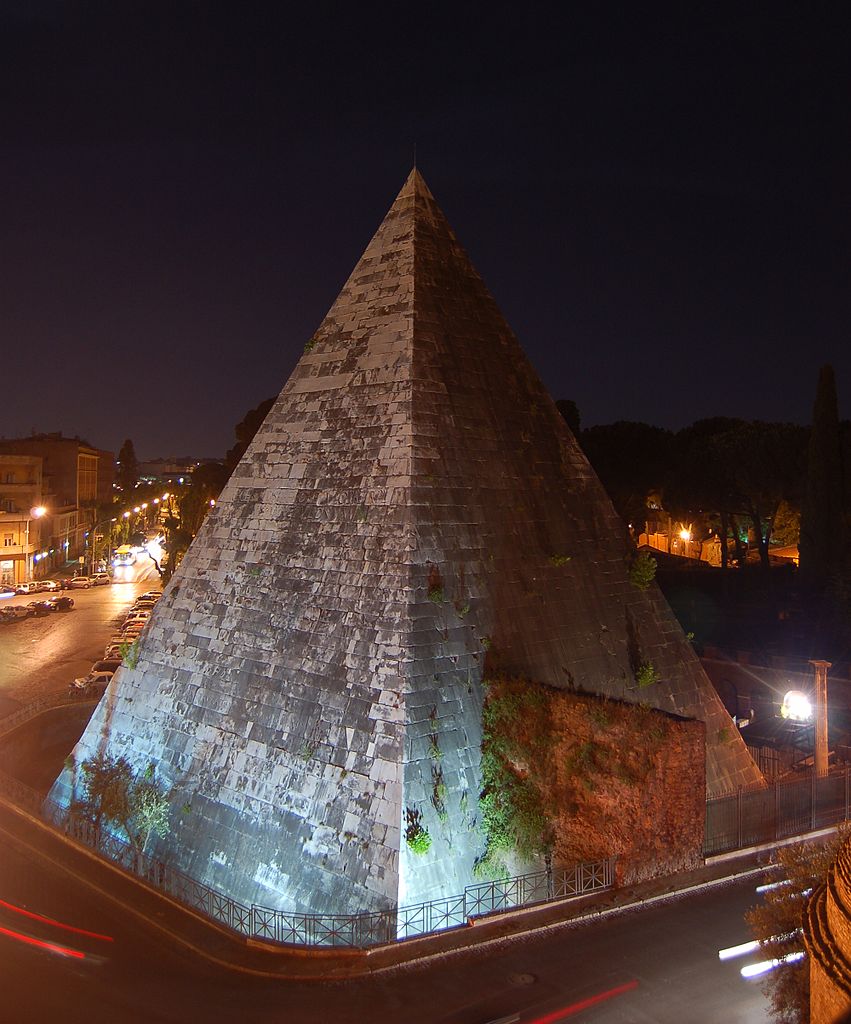Nuove luci illumineranno i monumenti di Roma