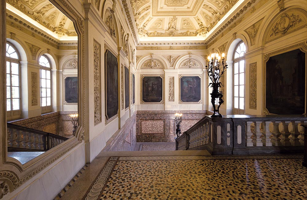 Milano, la Fondazione Cariplo restaura Palazzo Melzi d'Eril, un gioiello neoclassico restituito alla città