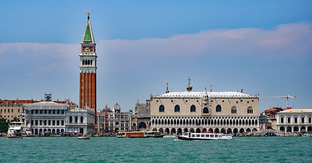 La tassa per entrare a Venezia arriva a maggio. Ma ci sono ancora incognite sul regolamento