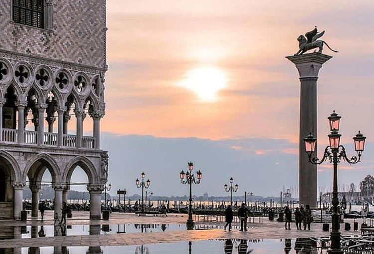 Venezia, per entrare si pagheranno 3 euro nel 2019, fino a 10 euro dal 2020. Ticket da pagare col mezzo di trasporto
