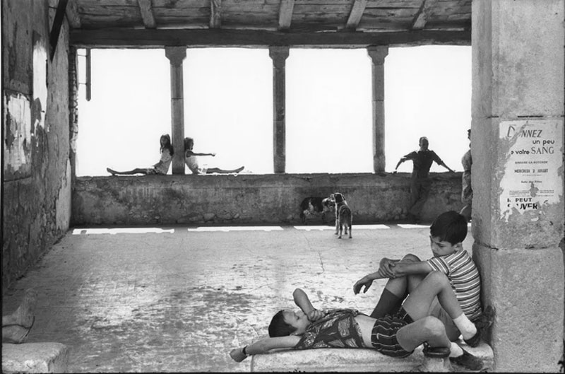 A Palazzo Grassi, la fotografia di Cartier-Bresson attraverso lo sguardo di cinque curatori