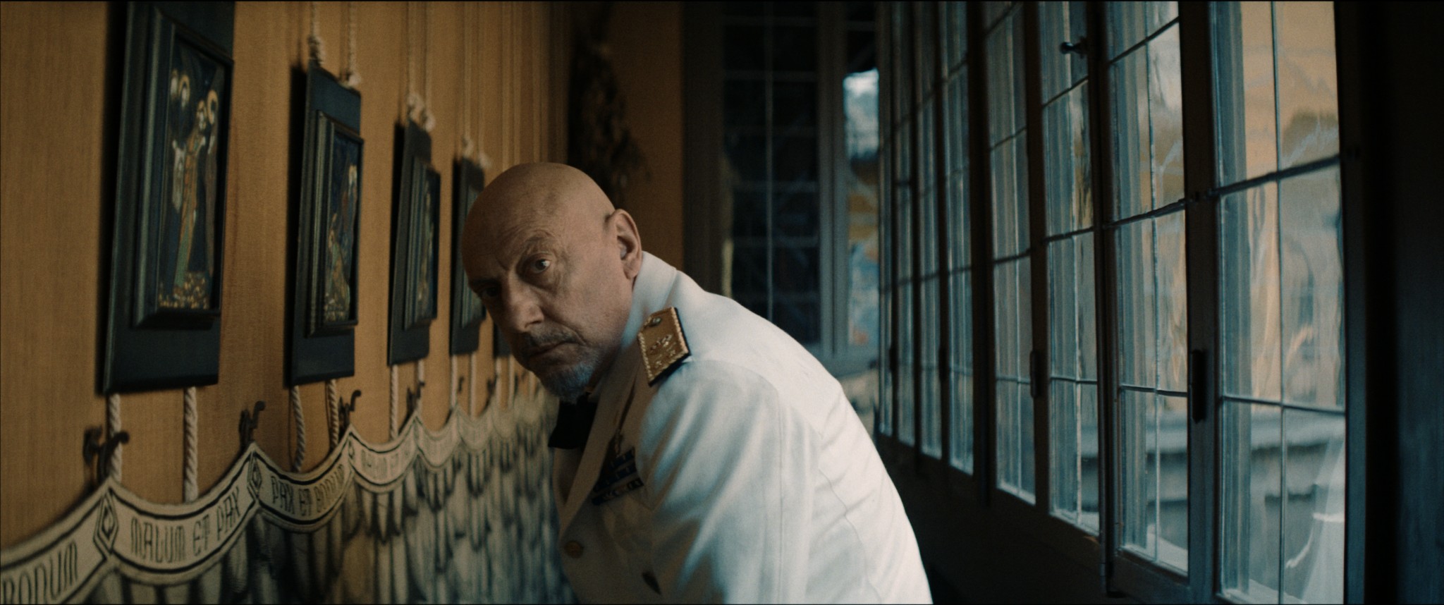 Sergio Castellitto interpreta Gabriele d'Annunzio nel film “Il Cattivo Poeta”