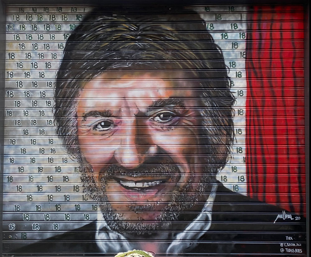Roma, street artist omaggiano Proietti in attesa di un grande murale a lui dedicato