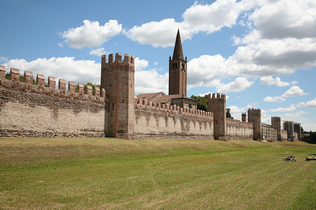 Montagnana, between medieval walls and Giorgionesque ghosts