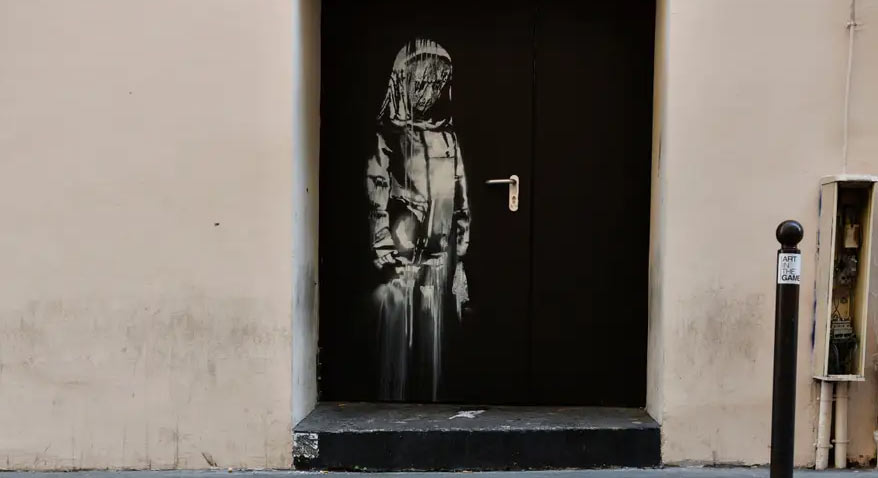 Banksy, ritrovata l'opera rubata al Bataclan nel 2019: era in un casale in Abruzzo