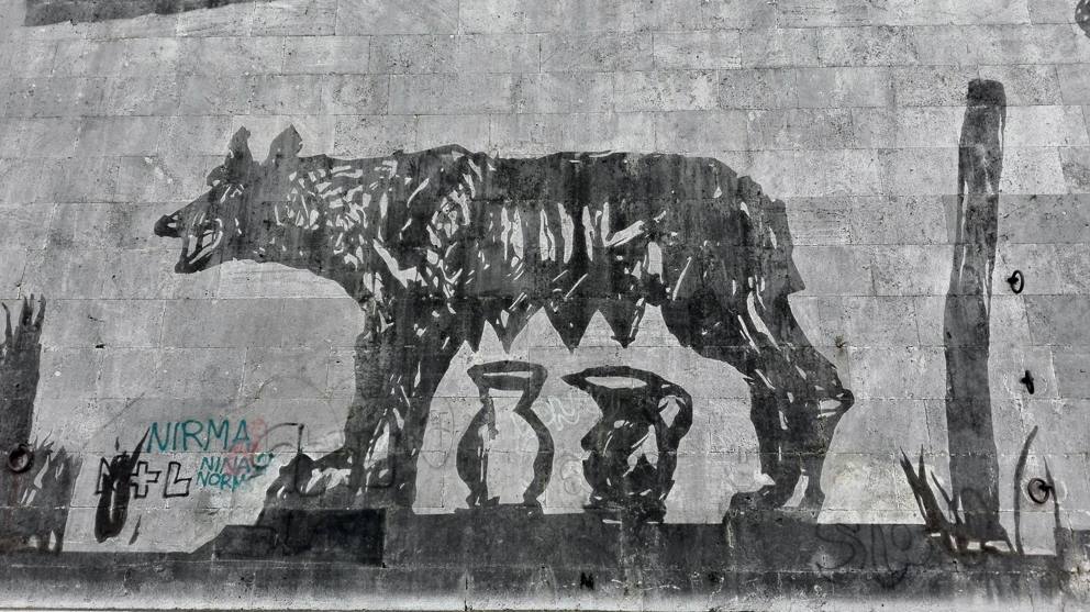 William Kentridge, Triumph and Laments, dettaglio (2016; murale, lunghezza 550 m circa; Roma, lungotevere) 