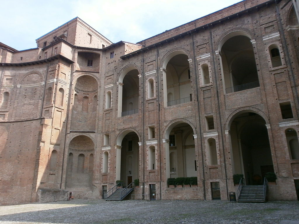 Piacenza, Palazzo Farnese, il cortile interno. Ph. Stefano Stabile