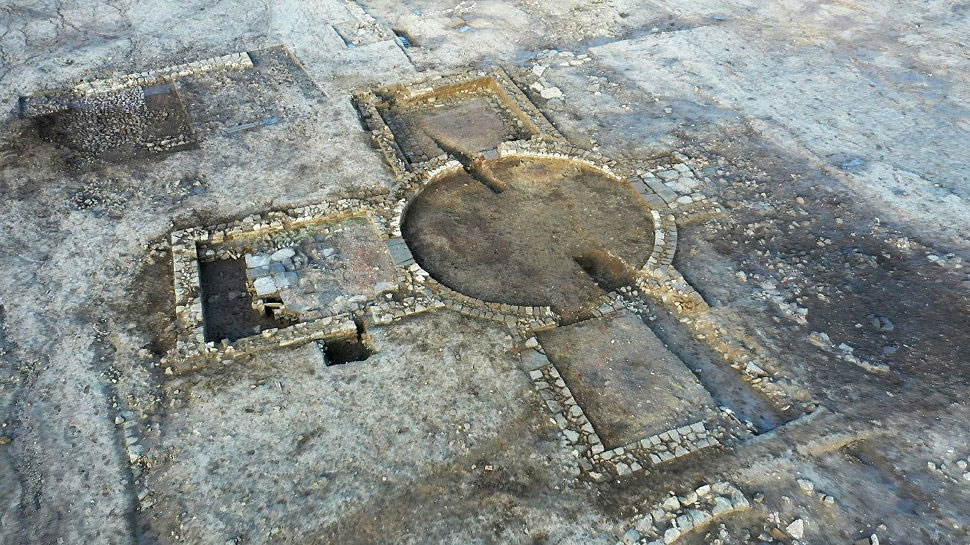 Importante scoperta in Gran Bretagna: resti di antica villa romana unica nel suo genere 