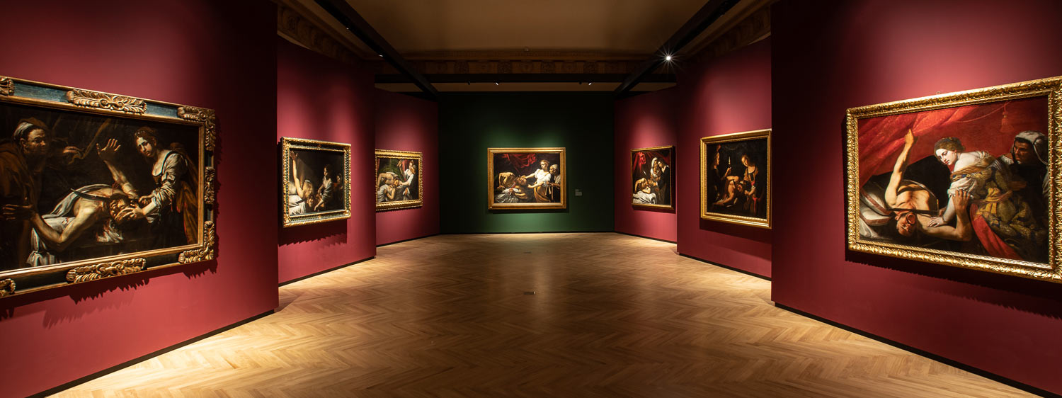 Sala della mostra Caravaggio e Artemisia. La sfida di Giuditta. Foto di Alberto Novelli
