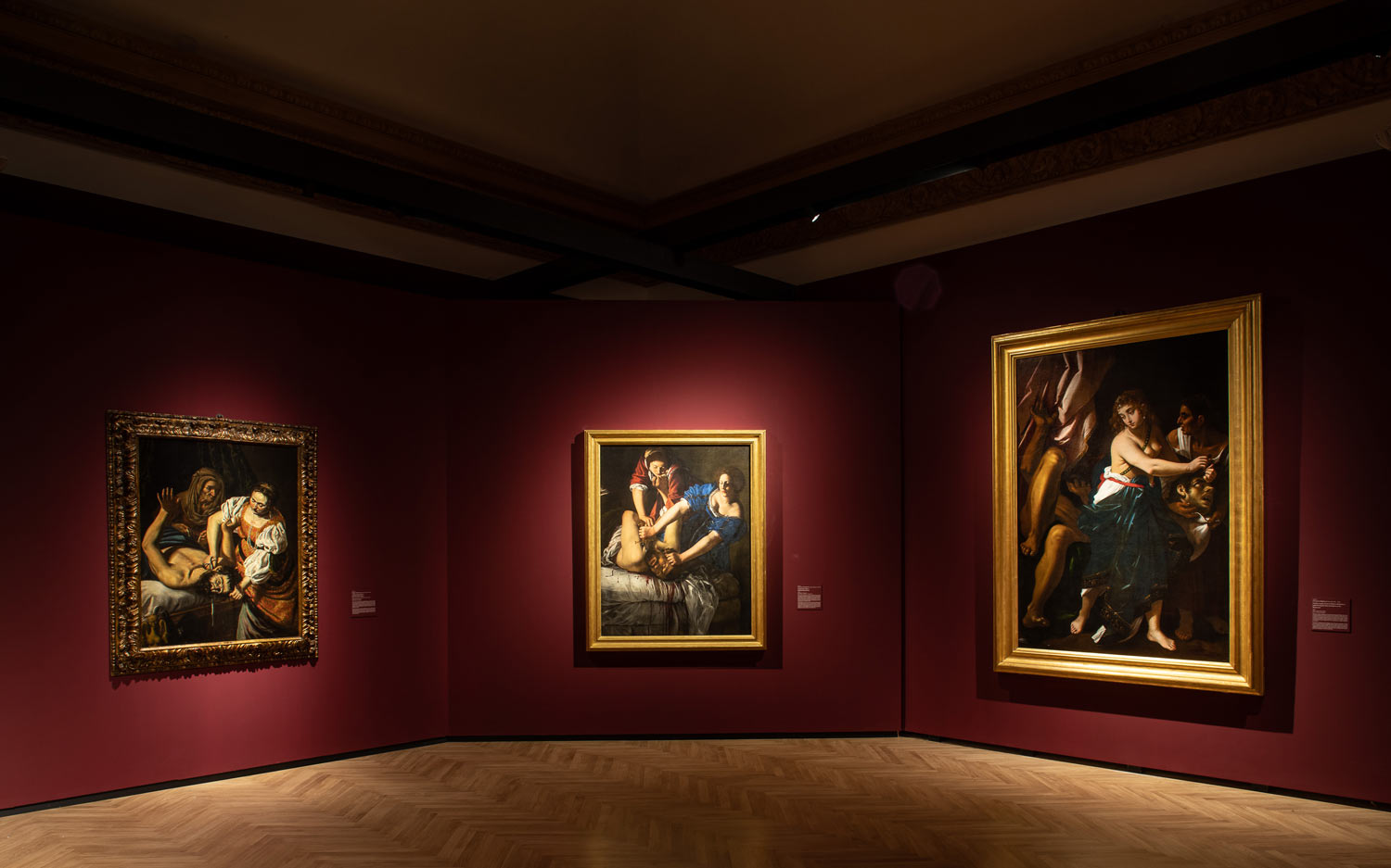 Sala della mostra Caravaggio e Artemisia. La sfida di Giuditta. Foto di Alberto Novelli 
