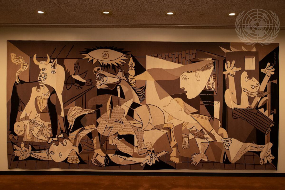 Dopo un anno l'arazzo di Guernica torna all'Onu. Rockefeller: “Errore di comunicazione”