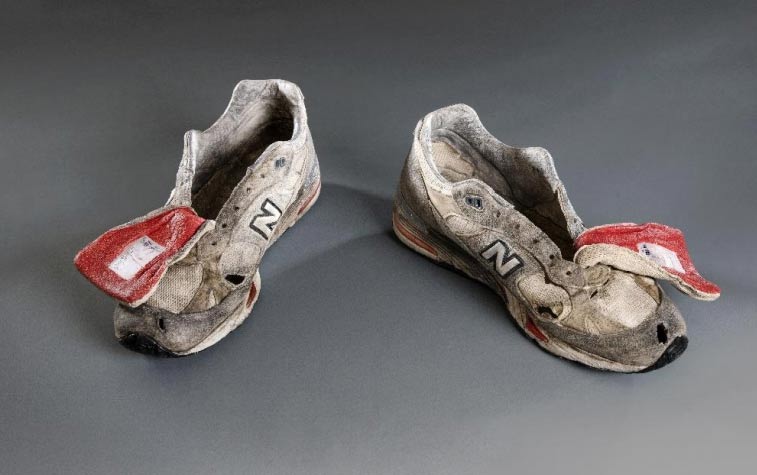 Nelle tue scarpe: Bertozzi & Casoni presentano la loro nuova opera durante il Festival Filosofia