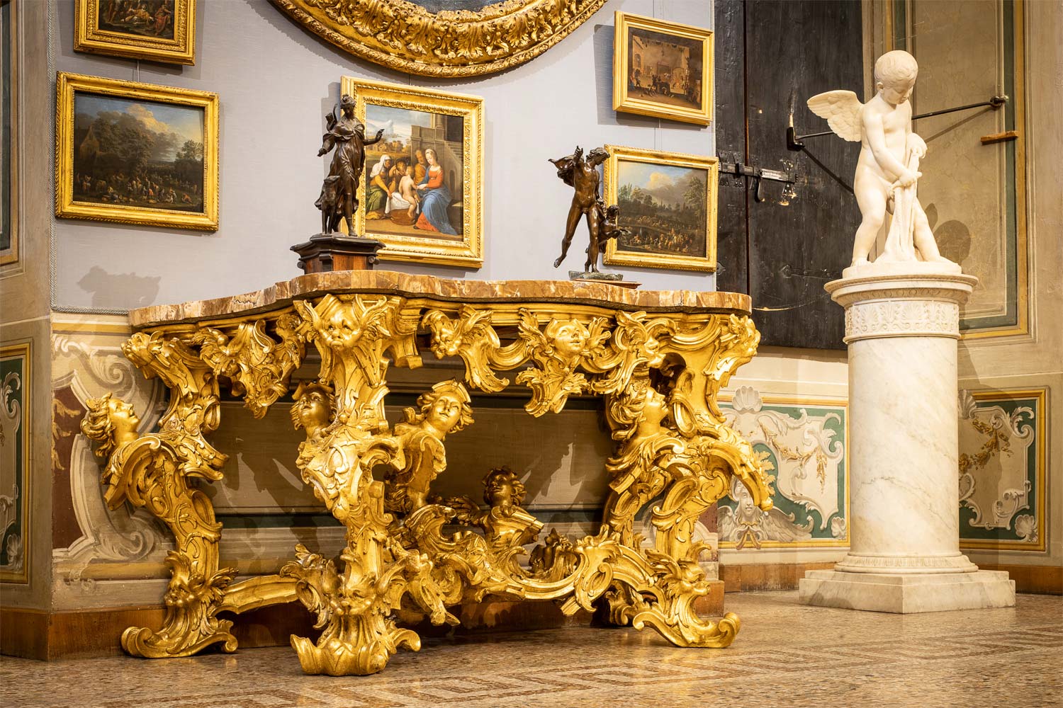 Roma, terminato il restauro della spettacolare console settecentesca della Galleria Corsini
