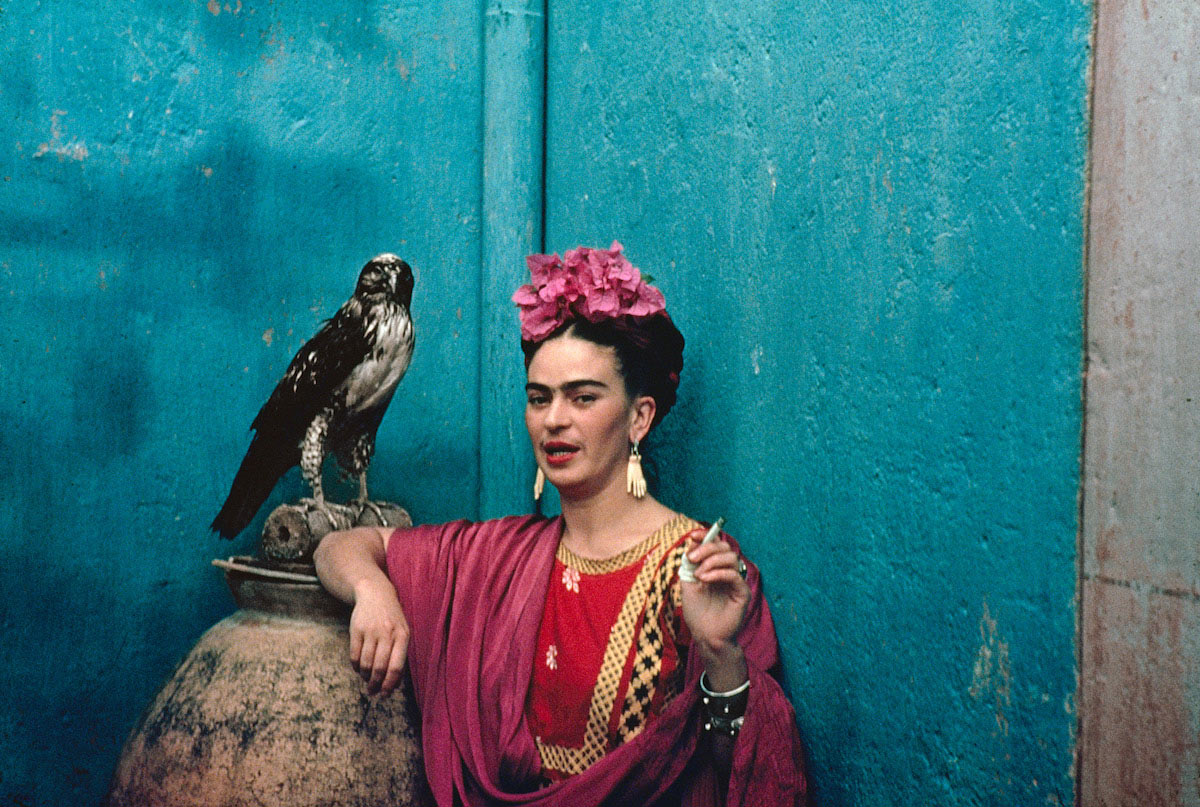 A Stupinigi in mostra per la prima volta Frida Kahlo vista dal fotografo Nickolas Muray