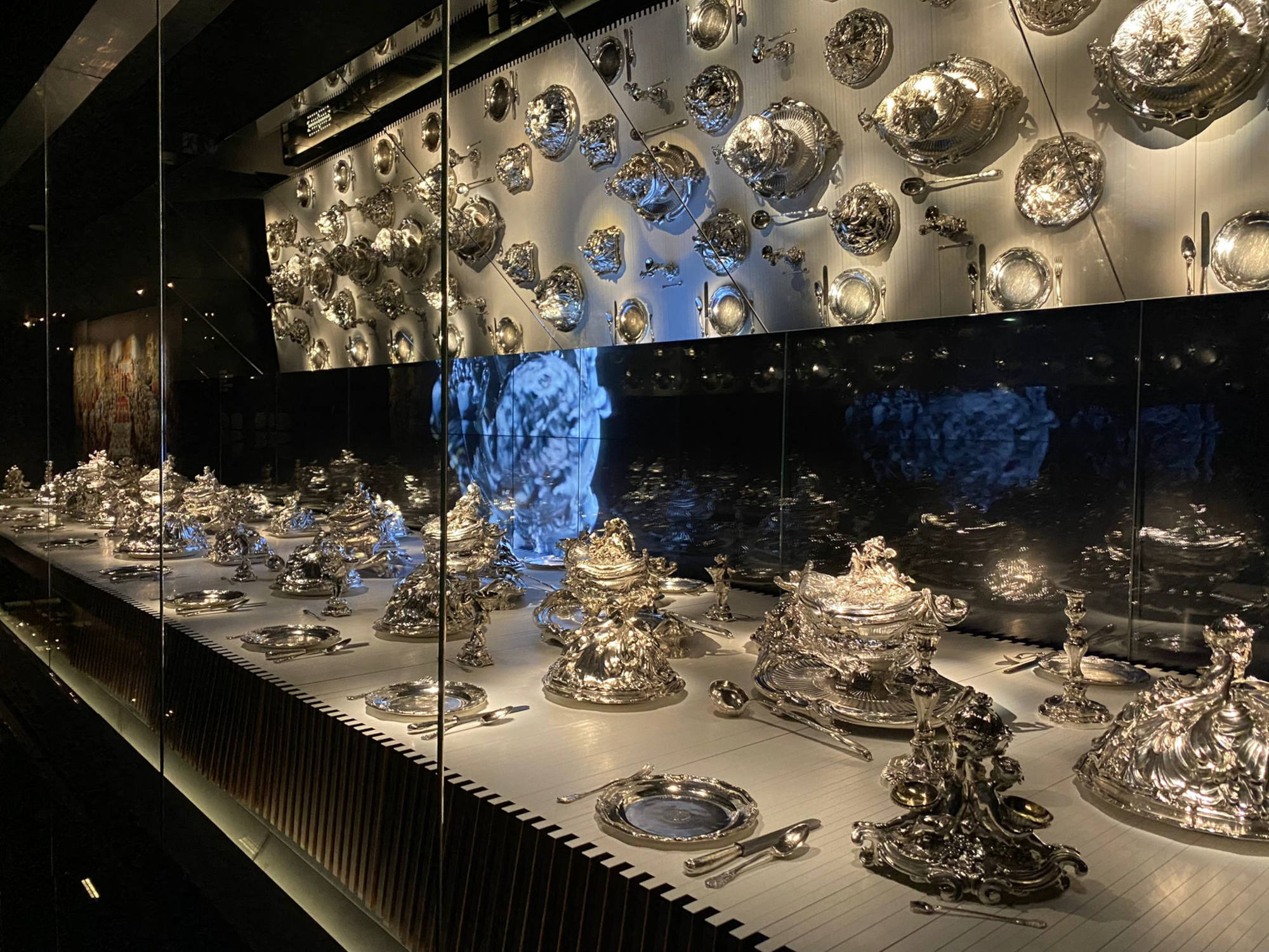 Lisbona, apre il nuovissimo Museu do Tesouro Reale, coi gioielli della Corona del Portogallo