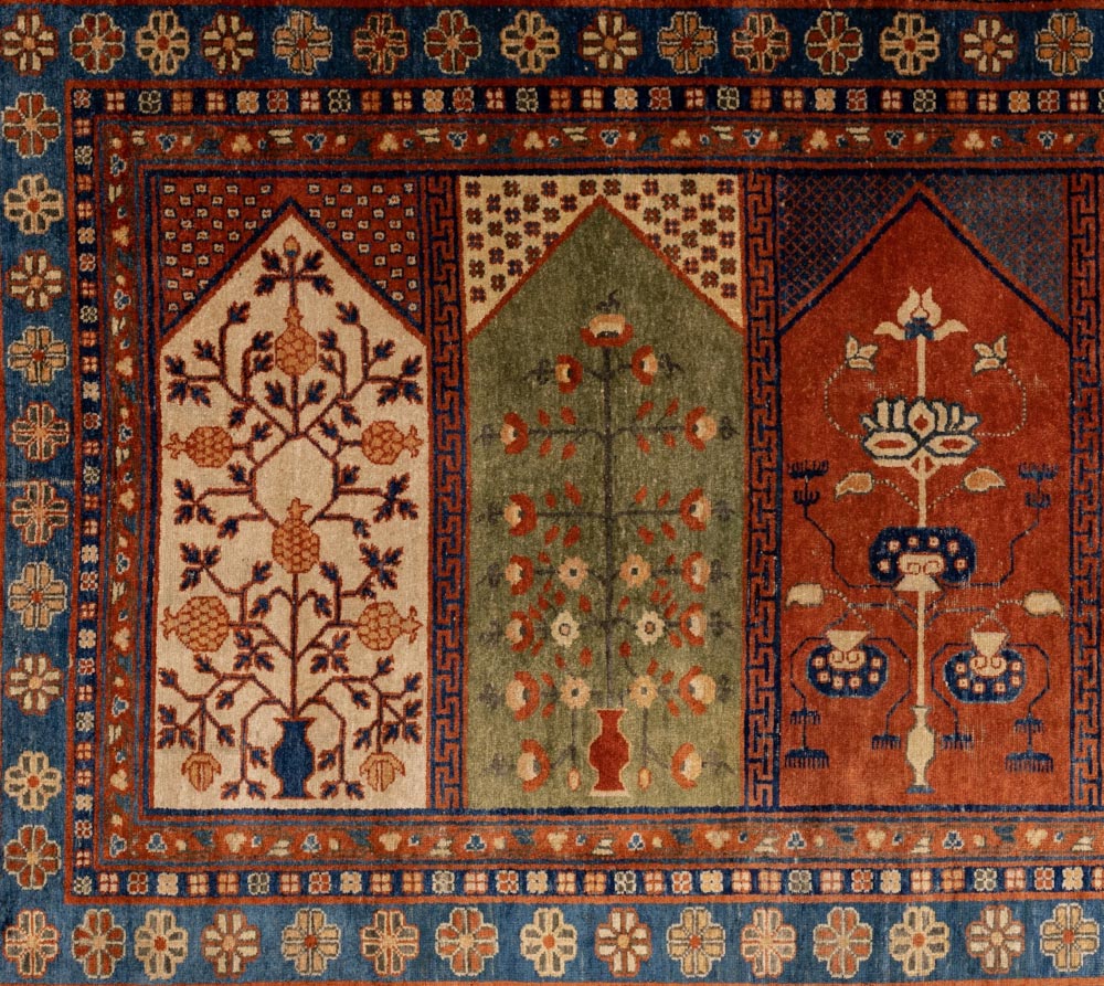 Al Castello di Brescia una preziosa selezione di tappeti del Turkestan